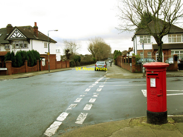 Photo 6"x4" Postbox on Eastbrook Road Greenwich\/TQ3977 c2012