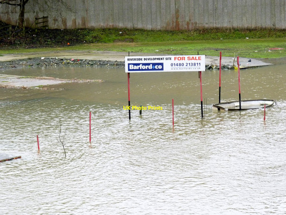 Photo 6"x4" Riverside development site for sale  Godmanchester c2012