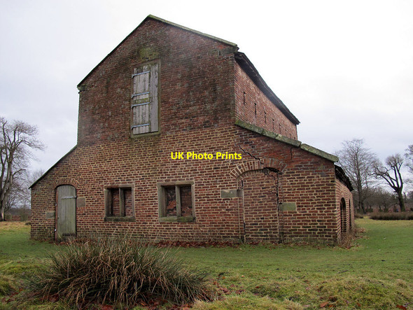 Photo 6"x4" Dunham Massey deer house (2) Altrincham c2012