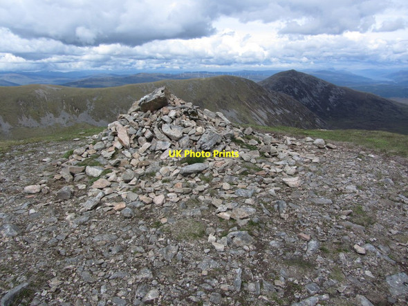 Photo 6"x4" Summit of Sron a' Choire Ghairbh - View to Meall a' Choire Ghlai Sr\u00f2n a' Choire Ghairbh c2012