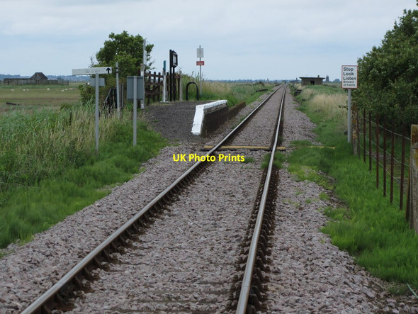 Photo 6"x4" Berney Arms Station - View northeast towards Great Yarmouth Burgh Castle\/TG4804 c2012