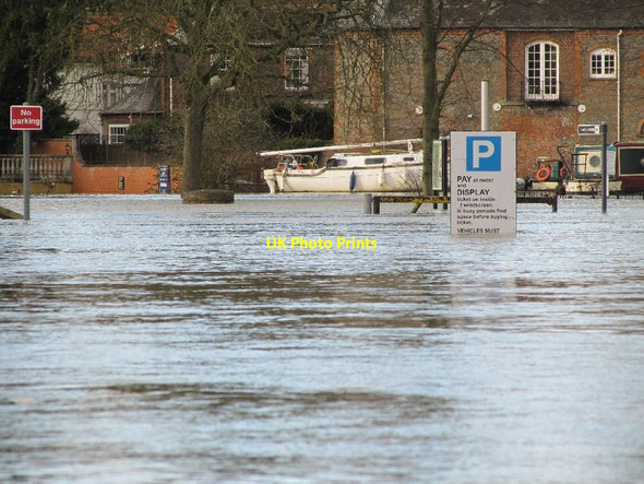 Photo 6"x4" Past the sign Wallingford c2012