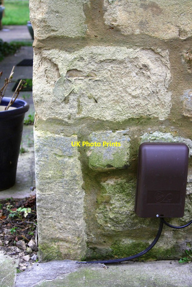 Photo 6"x4" Benchmark on #61 Oxford Road Oxford\/SP5106 c2013