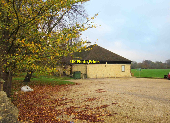 Photo 6"x4" Club facilities at Wash Meadow, Minster Lovell Little Minster c2011