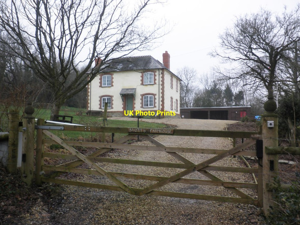 Photo 6"x4" Shutes Farmhouse Feltham\/ST2317 c2013