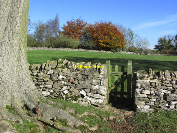 Photo 6"x4" Limestone Way south of Hollington End Farm, Tissington Fenny Bentley c2012
