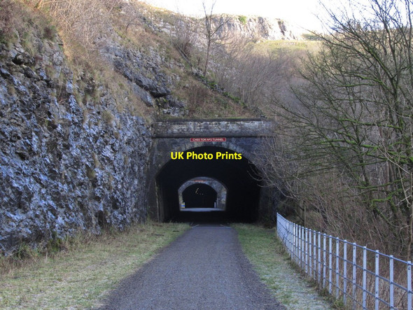 Photo 6"x4" Chee Tor Tunnels on the Monsal Trail Blackwell\/SK1272 c2012