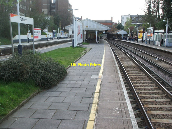 Photo 6"x4" Putney railway station, London, 2008 Fulham c2008