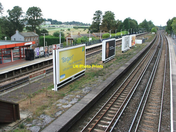 Photo 6"x4" Esher railway station, Surrey Esher c2009 P1