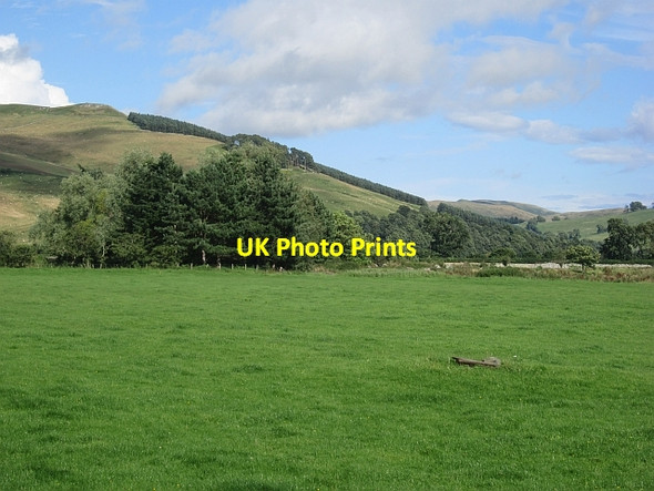 Photo 6"x4" Field, Morebattle Tofts Morebattle c2012