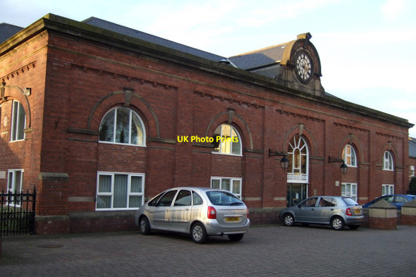 Photo 6"x4" Apartments in former station building, Stockton Stockton-on-Tees c2013