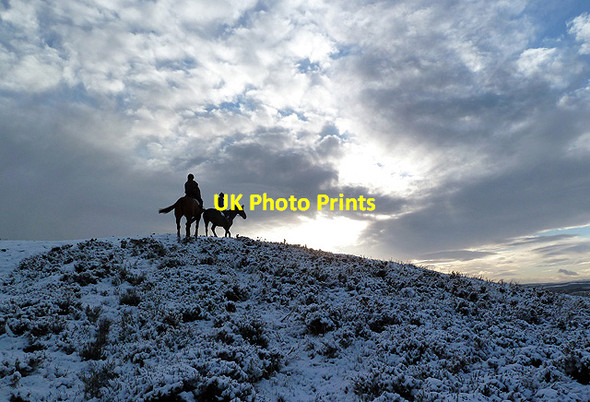 Photo 6"x4" Horse riders at the summit of Eildon Wester Hill Faughill c2013