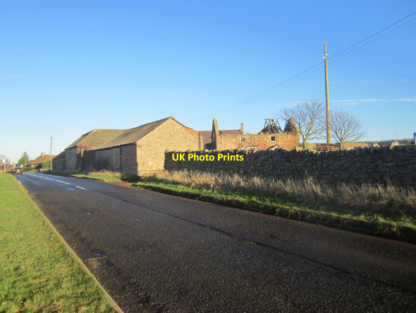 Photo 6"x4" Derelict farm buildings at Prior House Berwick-upon-Tweed c2013