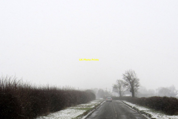 Photo 6"x4" The road to Eaton Bray in the snow Honeywick c2013