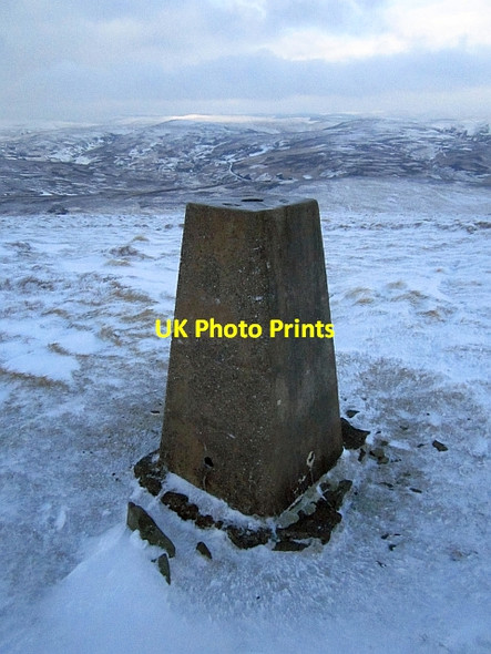 Photo 6"x4" Triangulation pillar, Lousie Wood Law Elvanfoot c2013