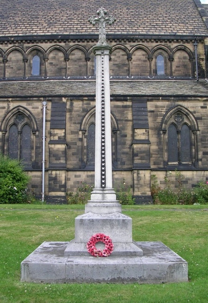 Photo 6"x4" Parish War Memorial - St Mary's Church, Church Lane Mirfield c2008