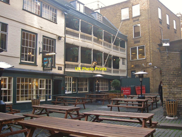 Photo 6"x4" The George Inn, London Bridge London c2013