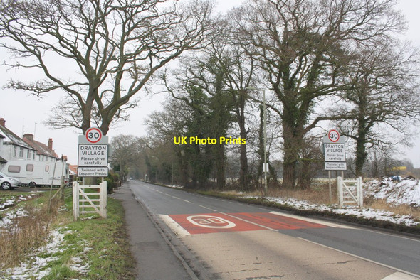 Photo 6"x4" Steventon Road entrance gate to Drayton Milton\/SU4892 c2013