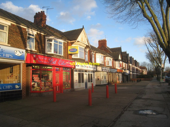 Photo 6"x4" Shopping parade, Anlaby Road Anlaby Park c2013