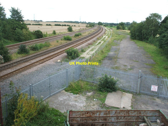 Photo 6"x4" Burton Salmon railway station (site) Burton Salmon c2008