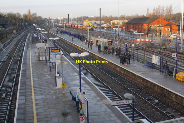 Photo 6"x4" Acton Mainline Station and freight yard Acton\/TQ2080 c2013