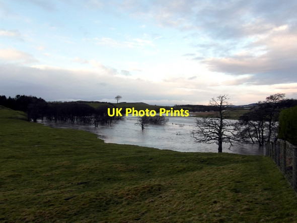 Photo 6"x4" The Kinnel Water in flood Lochmaben c2013