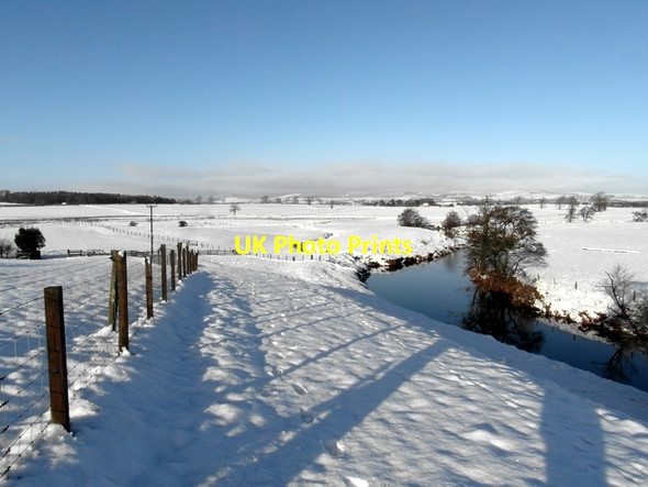 Photo 6"x4" The Kinnel Water, in winter Lochmaben c2013