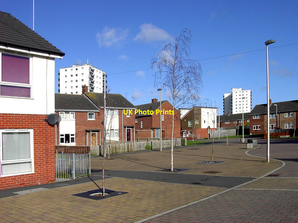 Photo 6"x4" Houses and Tower Blocks, Blacon Blacon c2013