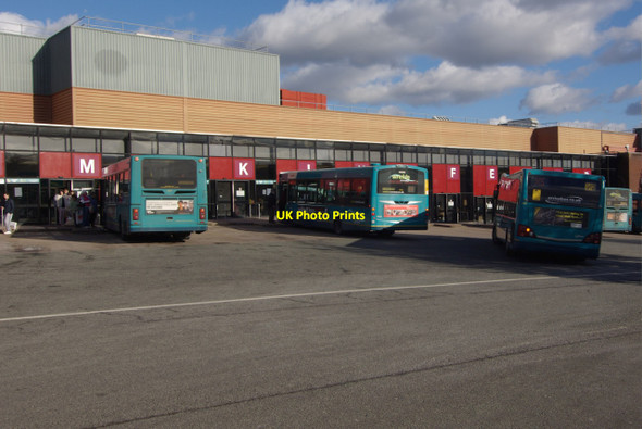 Photo 6"x4" Telford Bus Station Telford c2013
