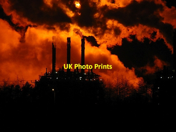 Photo 6"x4" Mossmorran flaring Cowdenbeath c2013