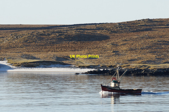 Photo 6"x4" Small fishing boat passing Skeo Taing, Baltasound Ordale c2013