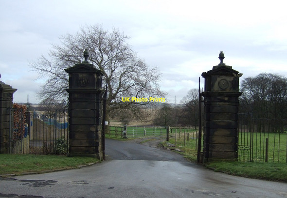 Photo 6"x4" Gateway to Ravenfield Hall Ravenfield c2013