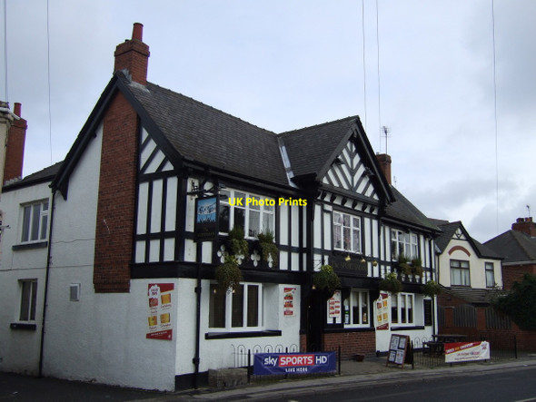 Photo 6"x4" The Sportsman pub, Swinton Swinton\/SK4598 c2013