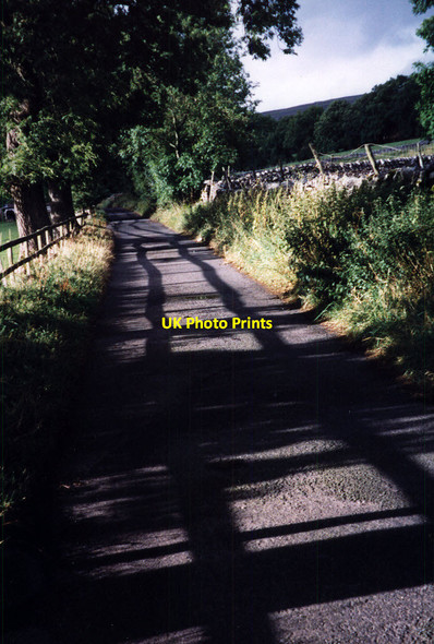 Photo 6"x4" Shadows of a wooden fence Conistone c1999