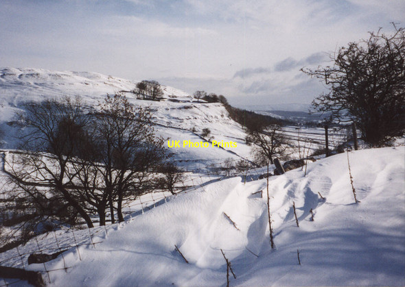 Photo 6"x4" Snowdrift by the Coverdale road Kettlewell c2001