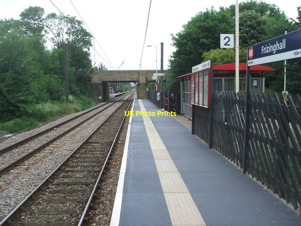 Photo 6"x4" Frizinghall railway station, Yorkshire Shipley\/SE1437 c2009