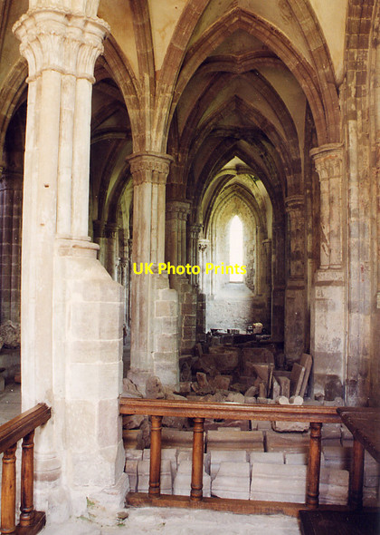 Photo 6"x4" St Mary, Abbey Dore - Interior Abbey Dore c1998