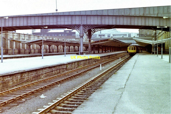 Photo 6"x4" Bradford Forster Square railway station, Yorkshire, 1983 Bradford\/SE1632 c1983