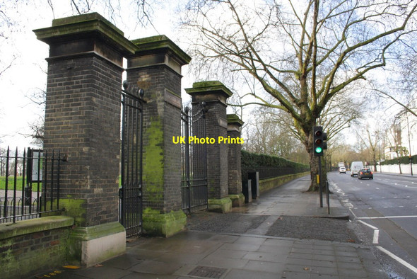 Photo 6"x4" Lancaster Gate park entrance, Bayswater Road Paddington\/TQ2681 c2013