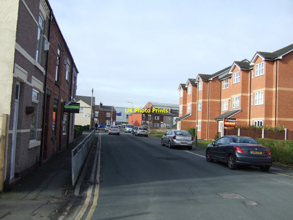 Photo 6"x4" Grimshaw Street Golborne c2013