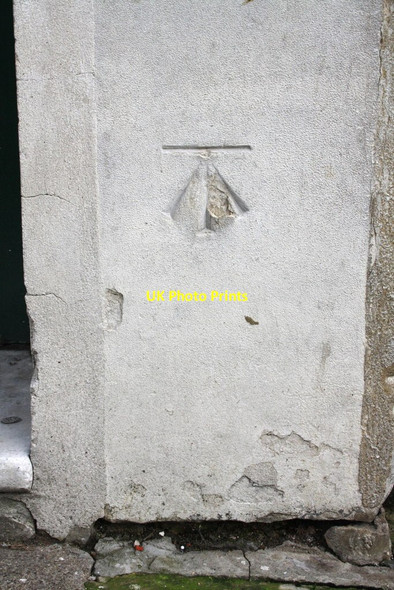 Photo 6"x4" Benchmark on #2 Allen Street Kensington\/TQ2579 c2013