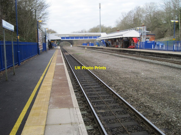 Photo 6"x4" Beaconsfield railway station Beaconsfield c2013