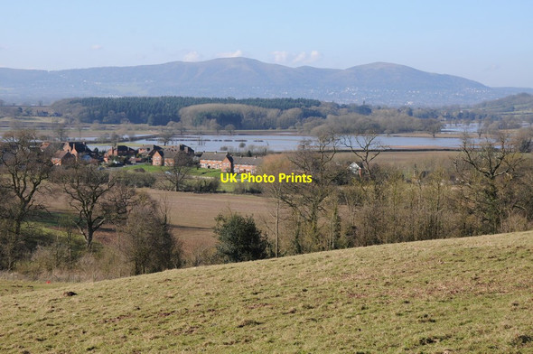 Photo 6"x4" Flooding beyond Severn Stoke Severn Stoke c2013