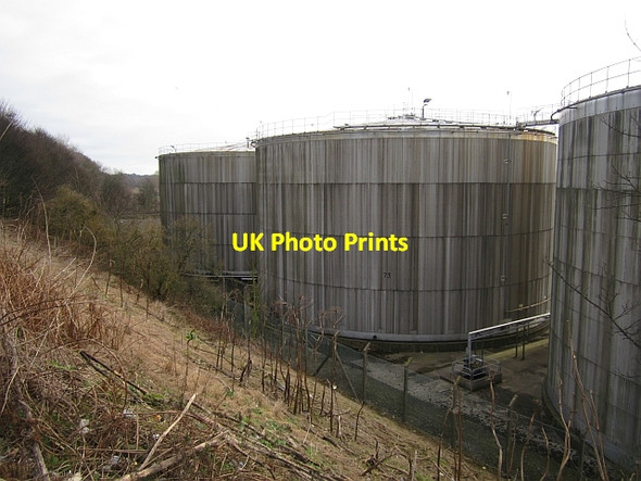 Photo 6"x4" Storage tanks, Dundee Oil Refinery Craigie\/NO4231 c2013