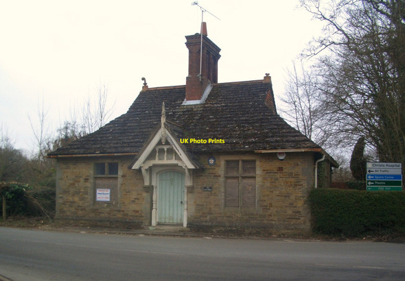 Photo 6"x4" The Old Lodge Southwater Street c2013