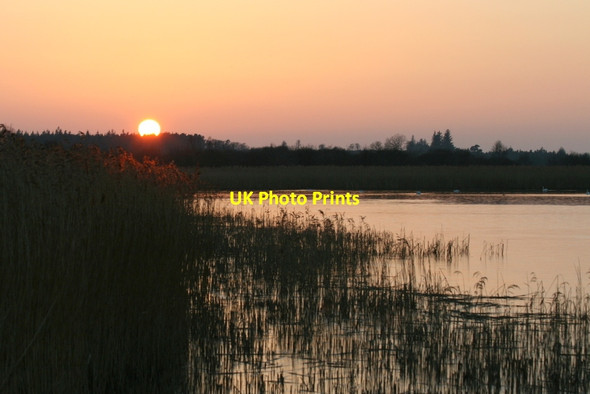 Photo 6"x4" Sunset over Spynie Loch Windyridge\/NJ2367 c2013