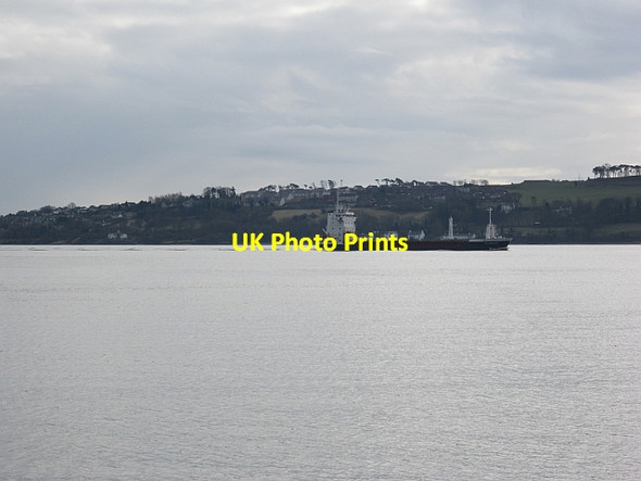 Photo 6"x4" Shipping, Firth of Tay Tayport c2013