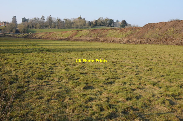 Photo 6"x4" Railway embankment Tewkesbury c2013 P1