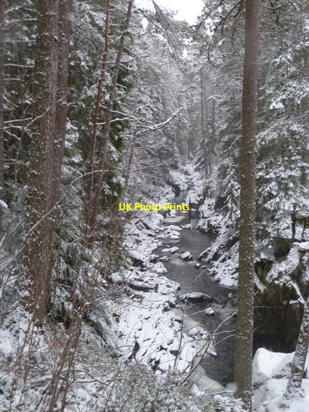 Photo 6"x4" River Pattack in snow Feagour c2013
