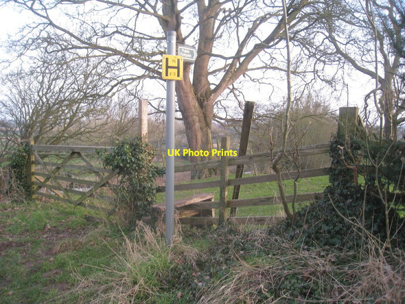 Photo 6"x4" The beginning of the footpath to Belleau Bridge and South Thoresby Belleau c2013